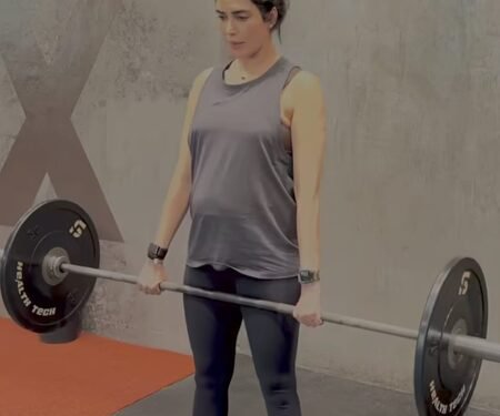 ‘Preggo’ Karishma Tanna shares video of her working out at the gym