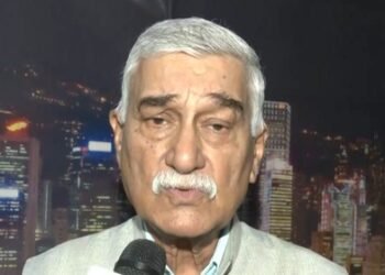 US-Iran ceasefire talks: Defence veterans slam Pakistan; accuse it of miscommunication