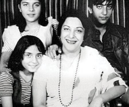 Priya Dutt shares special memories with Sanjay Dutt on Siblings Day