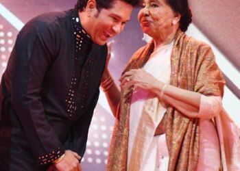 ‘A sad day for music lovers across the world’: Sachin-Virat mourn the passing of Asha Bhosle
