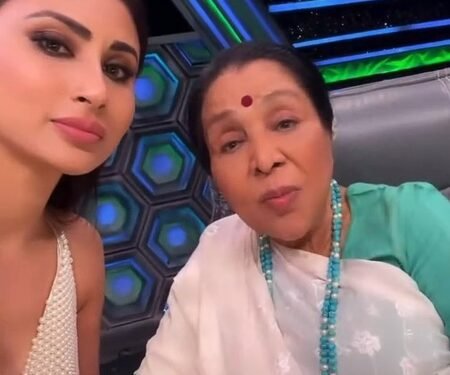 Mouni Roy shares a fond memory of late Asha Bhosle singing in Bengali
