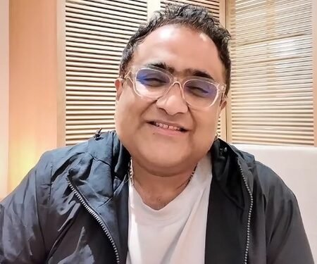 Kunal Ganjawalla recalls Asha Bhosle getting upset with him for quitting non-vegetarian food