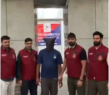 Delhi Police bust interstate cyber fraud network, arrest key accused from Kerala