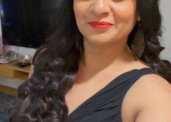 Tejaswini Kolhapure bids emotional farewell to Asha Bhosle with throwback video of them crooning her iconic song