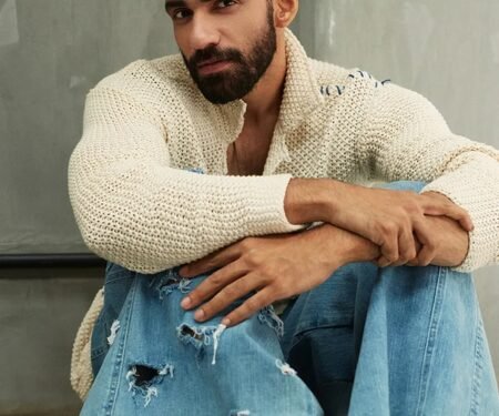 Avinash Tiwary asks Sudhir Pandey to explain his abrupt exit from the ‘Ginny Wedss Sunny 2’ event