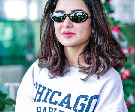 Avika Gor turns photographer for Farrhana Bhatt, Jasmin Bhasin calls it ‘stunt ke baad duty’