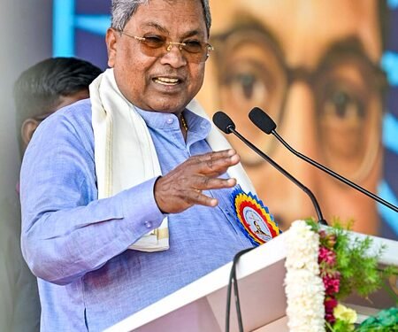 Siddaramaiah hails K’taka bypoll wins, raises questions on Bengal outcome