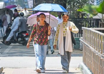 Increase daily steps to 8,500 and keep weight off after dieting: Study