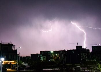 Orange Zone: Noida administration asks people to stay vigilant over likely rains, thunderstorms
