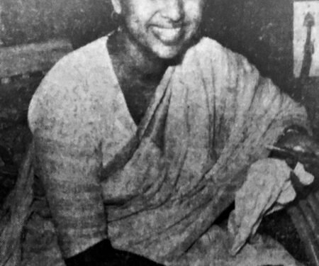 When Asha Bhosle, Kishore Kumar were looked down upon by recordist during struggling days in 1949