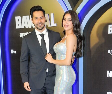 This is how Janhvi & Varun reacted to ‘Hai Jawani Toh Ishq Hona Hai’ vs ‘Peddi’ box office clash