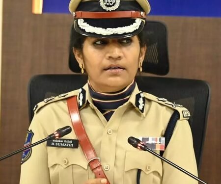 Standing on road as ordinary woman at midnight to assess safety, Malkajgiri top cop harassed multiple times!