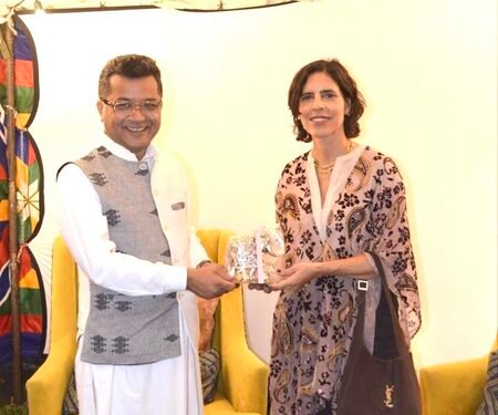 Costa Rica: MoS Margherita holds discussions with key ministers, interacts with Indian community
