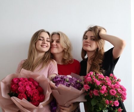‘David Reddy’ actress Maria Riaboshapka tells fans: You manage to make me smile even during difficult moments