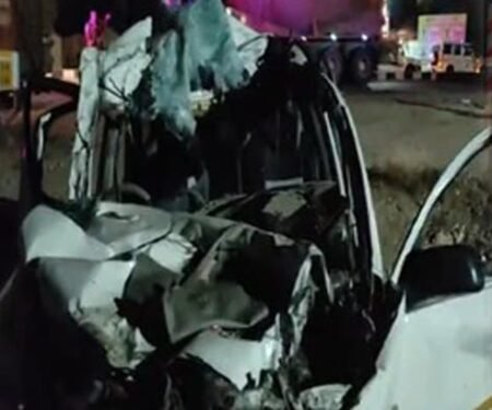 Six killed after speeding car rams into lorry near police checkpoint in TN’s Tiruppur