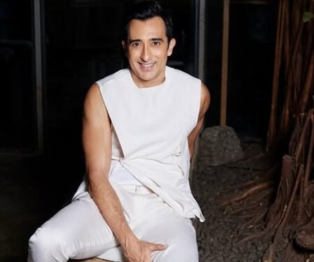 Rahul Khanna shares glimpse of his perfectly balanced breakfast plate