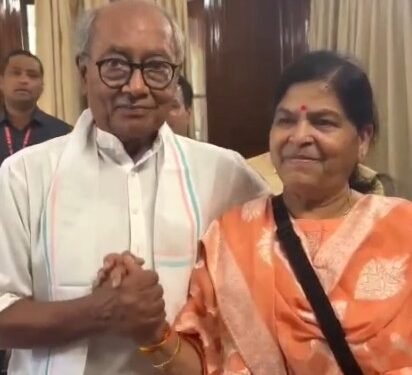 Digvijaya Singh, Usha Thakur engage in rare public exchange over Sanatan Dharma