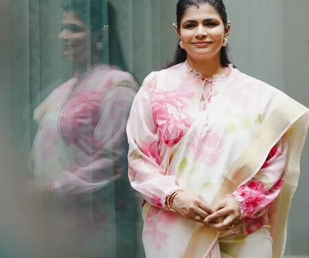 Chinmayi reveals why she was ‘afraid’ to admit she dubbed for Trisha in ‘Karuppu’