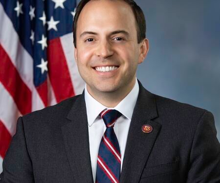 US lawmaker hails Treasury settlement with Adani Enterprises