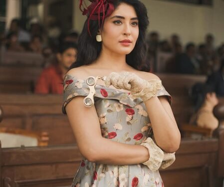 Kritika Kamra to star in ‘Abhay’ writer Pushaan Mukherjee’s directorial debut film