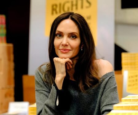 Angelina Jolie’s daughter Zahara drops dad Brad Pitt’s surname during graduation ceremony