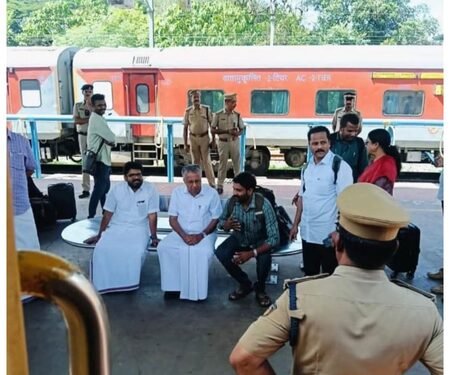 From 20 car convoys to a railway platform, Vijayan’s viral image mirrors CPI-M’s fall