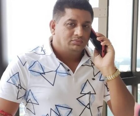 Hanging body of Trinamool councillor recovered under mysterious circumstances at his residence