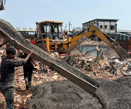 Demolition drive at Mumbai’s Bandra complete, Railways clear encroachments for infra expansion