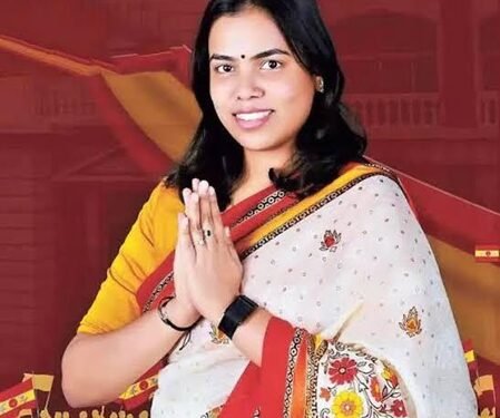 Personal moments should not be turned into political weapons, says TN minister Keerthana on response row