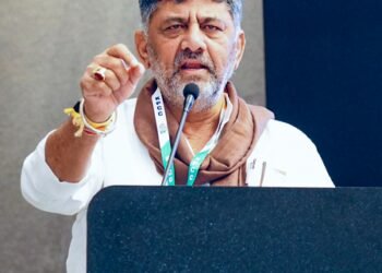 New leadership a positive step: Cong leaders back Shivakumar for K’taka CM post