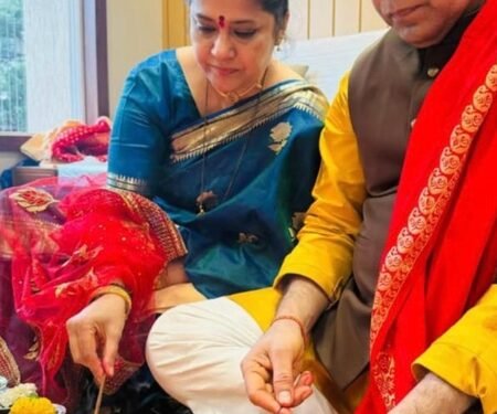 Ashutosh Rana pens heartfelt note for wife Renuka Shahane on 25th anniversary, couple exchange garlands