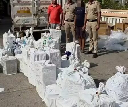 Delhi Police busts inter-state liquor smuggling syndicate, illicit liquor worth Rs 1.5 crore recovered