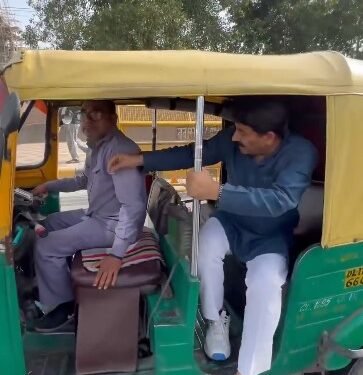 Manoj Tiwari joins Centre’s push for fuel-saving public transport use, travels by auto