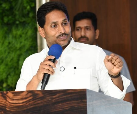 Jagan blames SIR for defeat of Mamata Banerjee, Stalin