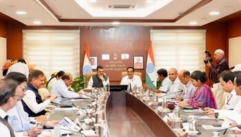 Maha CM seeks loan restructuring, MSP hike for sugar industry​