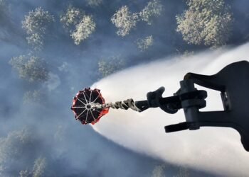 IAF Mi-17 choppers control massive forest fire in Himachal’s Kasauli