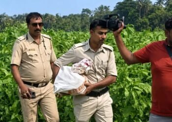 After nightlong counting, Rs 2.24 crore recovered from bags buried in Trinamool leader’s farmland