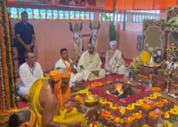Bengal CM Adhikari performs puja at ISKCON Mayapur temple