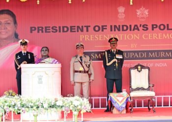 Prez Murmu urges police to become partners of citizens while honouring Sikkim Police (Ld)