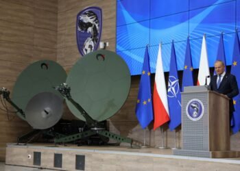 Poland to sign 27 bln USD military deals with EU by end-May