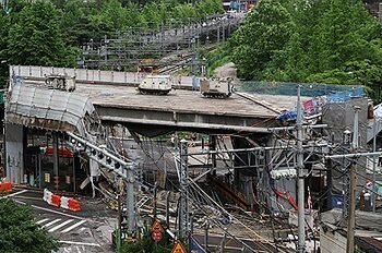 South Korea: Police raid Seoul city govt, engineering company over overpass collapse