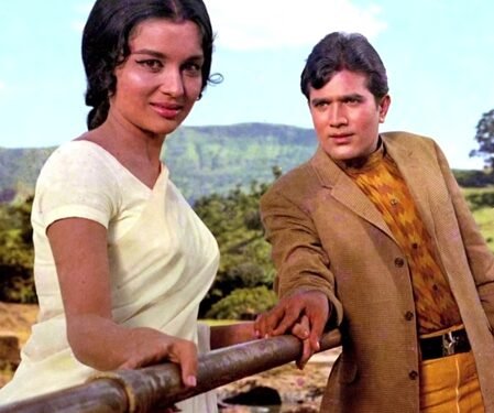 Asha Parekh recalls fans pelting stones during ‘Kati Patang’ shoot after failing to meet Rajesh Khanna