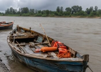 Bihar: Search on for three teenage girls swept away in Gandak river