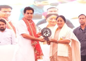 Delhi CM reconstitutes Kanwar Committee with Kapil Mishra as its chief