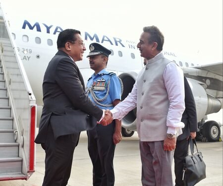 Myanmar President arrives in New Delhi after offering prayers in Gaya