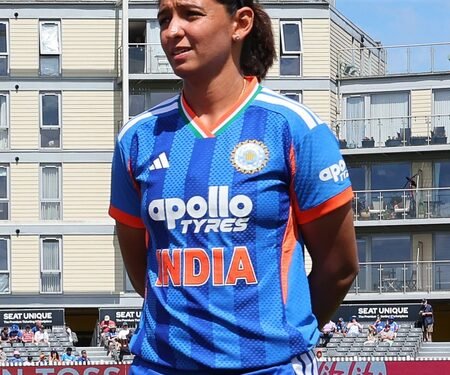 2nd Women’s T20I: Harmanpreet, Shreyanka return as England elect to bat first against India
