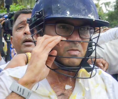 Alleging improper treatment, Mamata shifts Abhishek Banerjee to another hospital