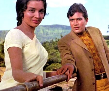 Asha Parekh recalls Rajesh Khanna being shy and reserves while shooting ‘Aaja Piya Tohe Pyaar Doon’