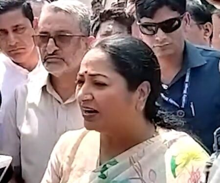 Delhi building collapse: CM Gupta visits site, assures strict action against ‘unauthorised’ structures