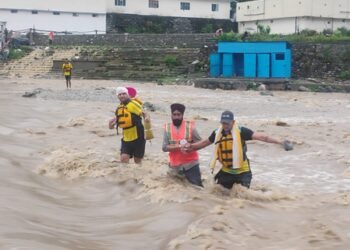 Uttarakhand: Major disaster averted during ‘Jod Mela’, SDRF personnel rescue over 50 stranded devotees
